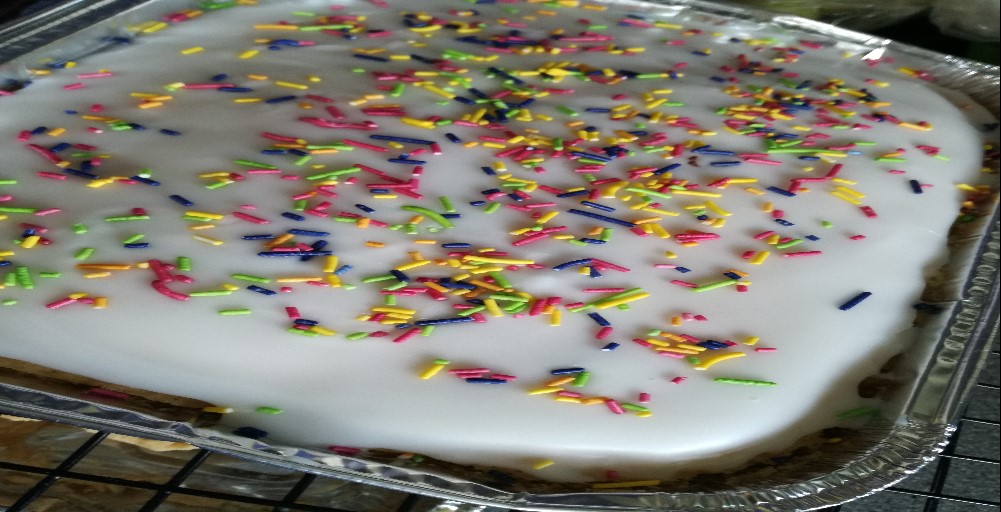 Sprinkles Cake Traybake